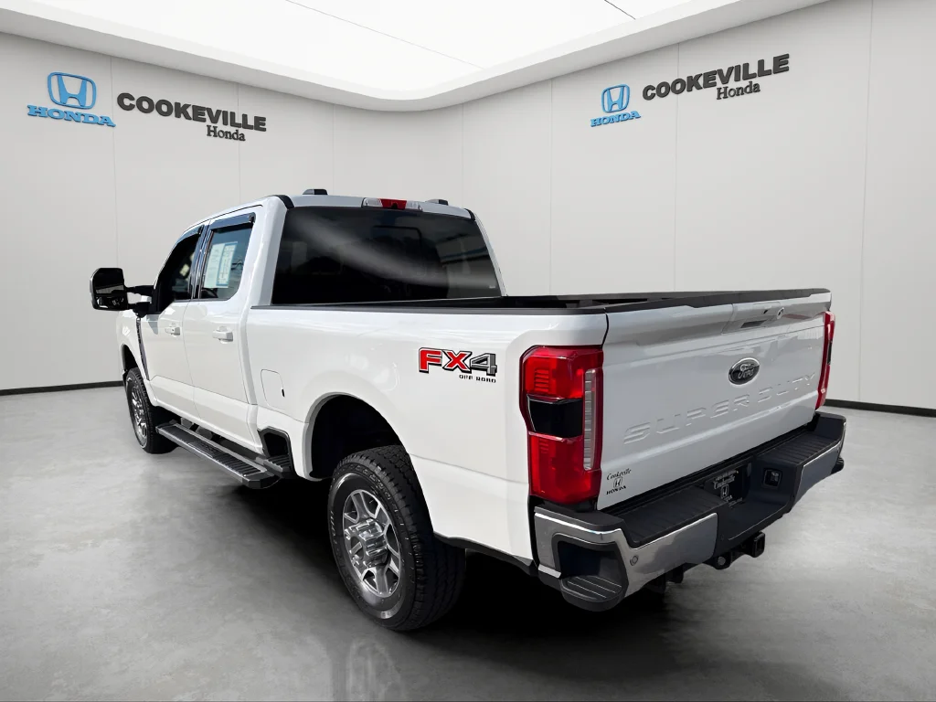 Used 2024 Star White Metallic Tri-Coat Ford Lariat image 8