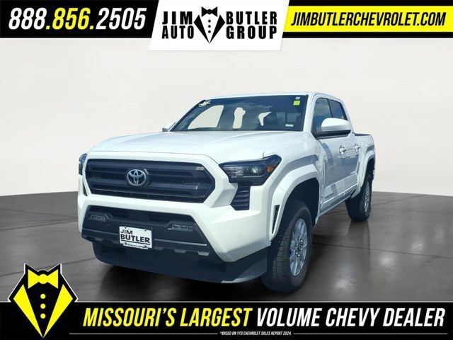 Used 2024 White Toyota SR5 image 1