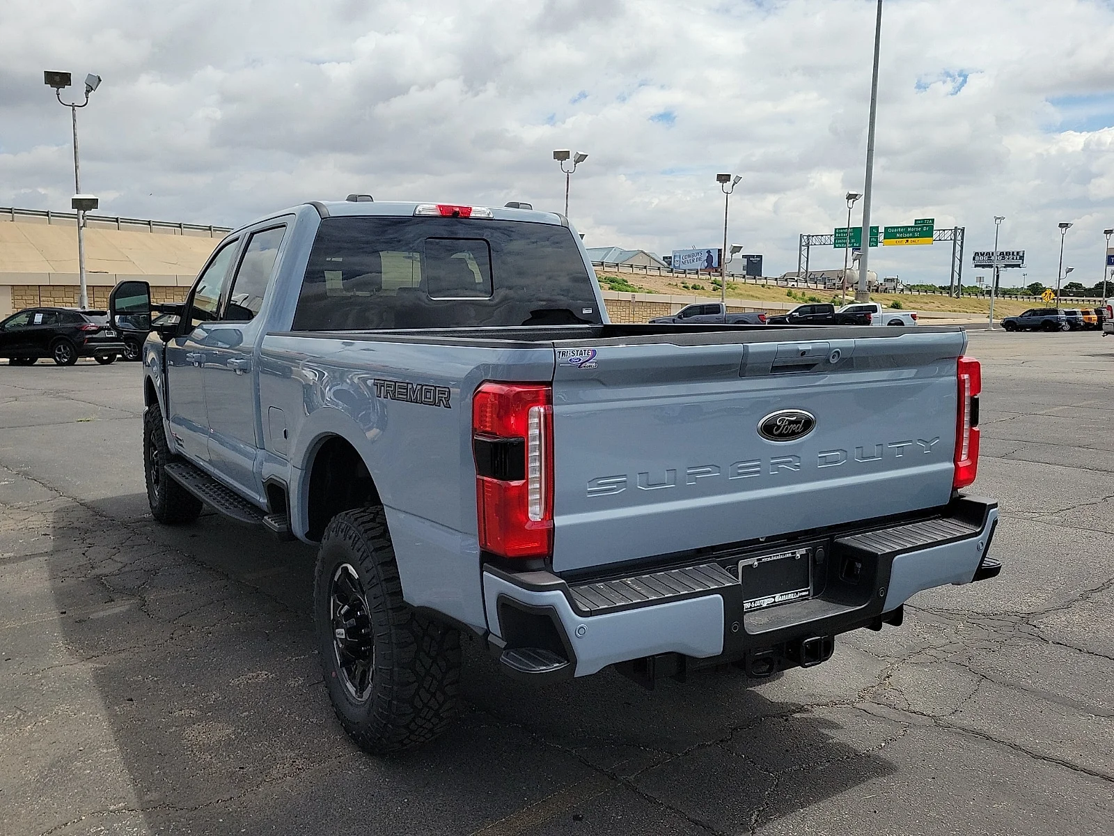 New 2026 Glacier Gray Metallic Tri-Coat Ford F-250&reg; Lariat&reg; image 3
