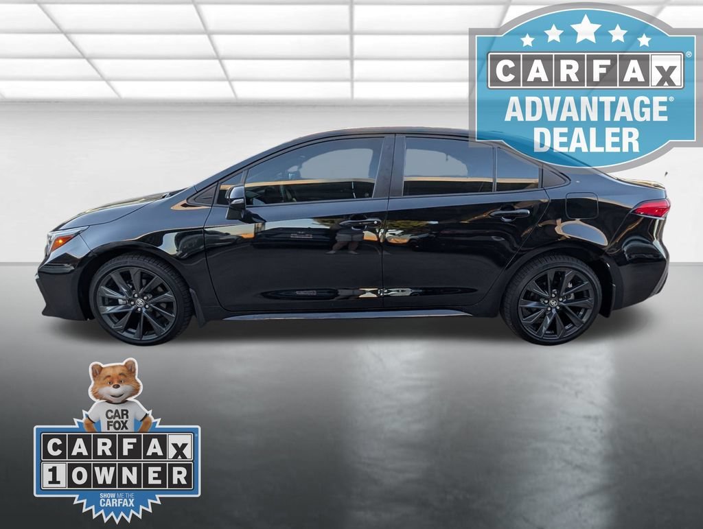 Used 2025  Toyota SE image 25