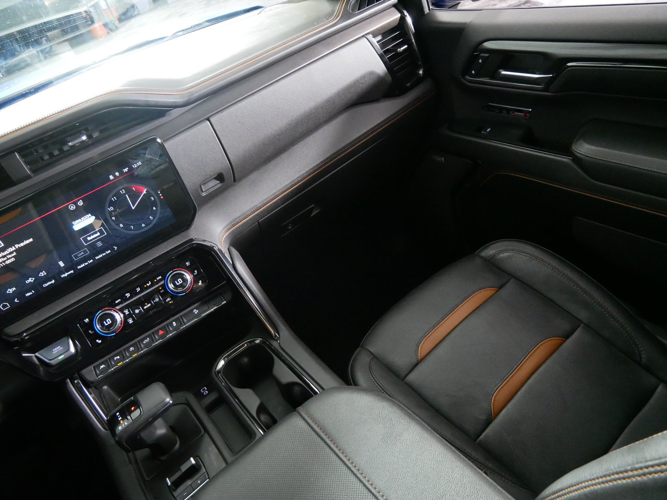 2023 GMC Sierra 1500 AT4 - Photo 11