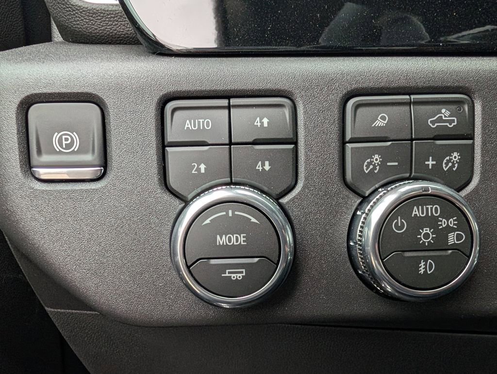 2026 GMC Sierra 1500 SLT - Photo 20