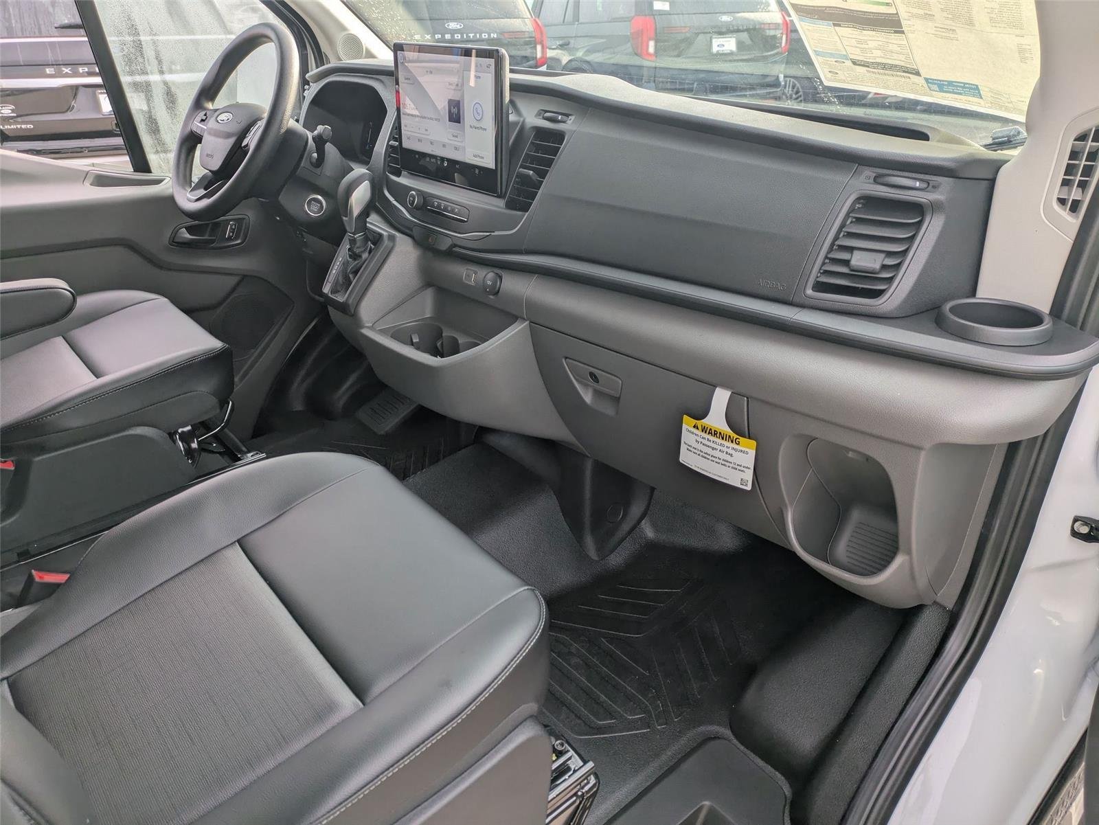 New 2026 Oxford White Ford Cargo Van image 27