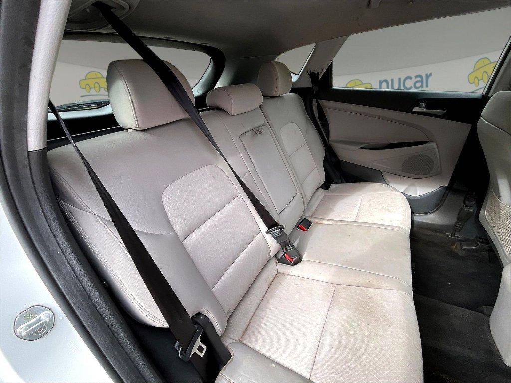 Used 2018 Dazzling White Hyundai SEL image 15