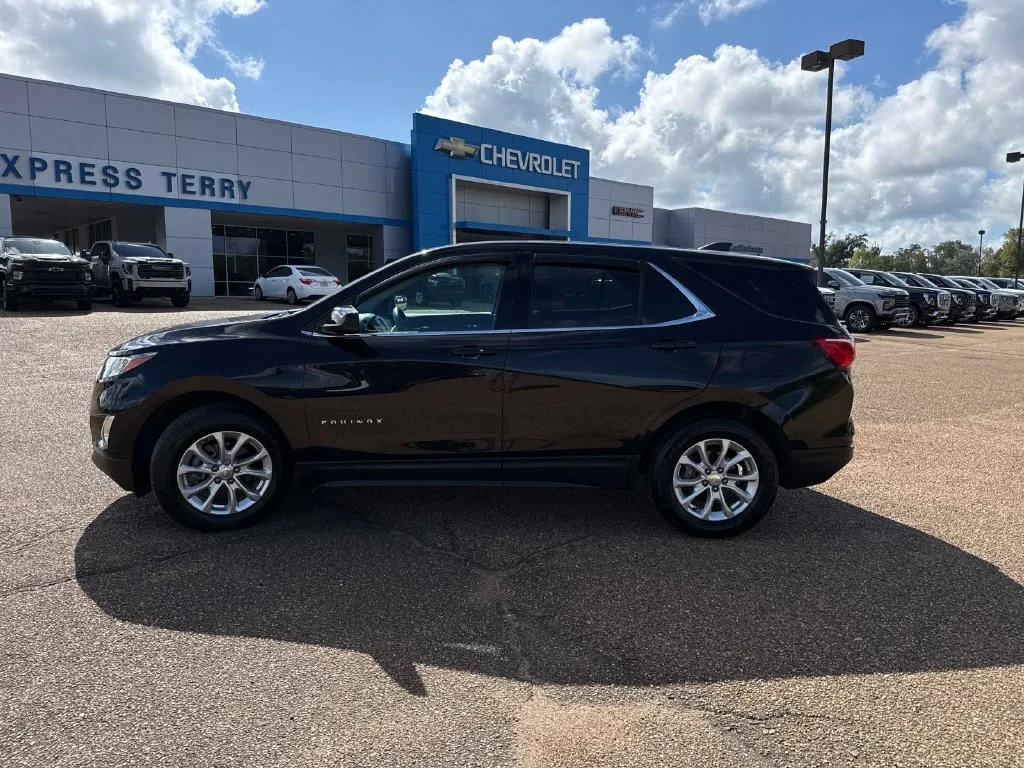 Used 2020 Black Chevrolet LT image 4