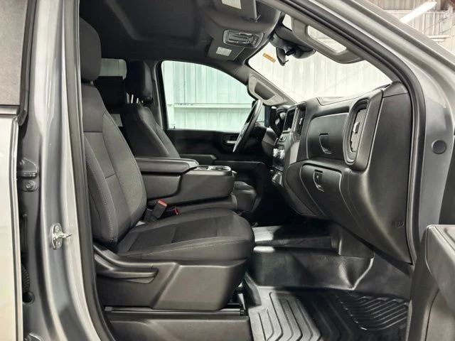 Used 2025 Silver GMC Pro image 22
