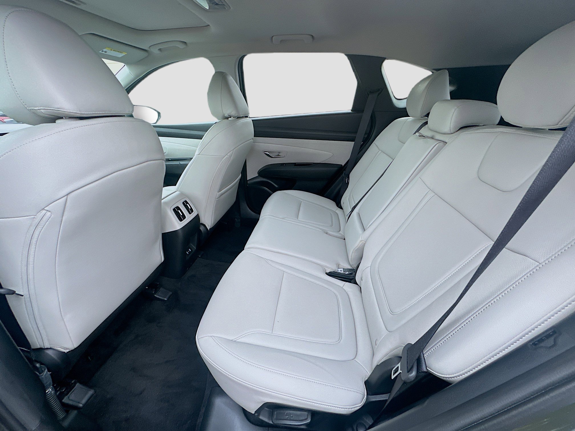 Used 2025 Rockwood Green Hyundai SEL Convenience image 23