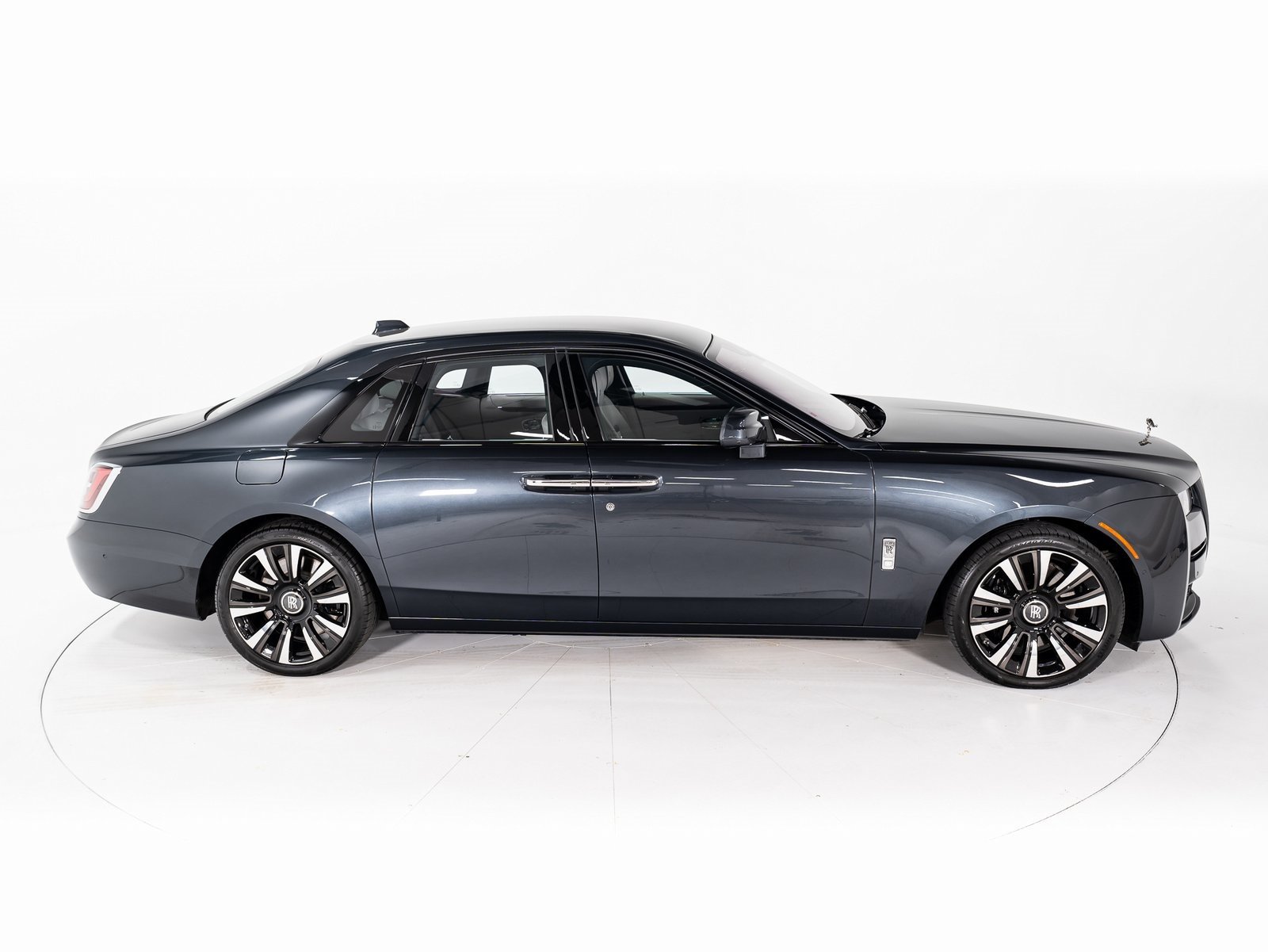 2024 Rolls Royce Ghost RR photo 3