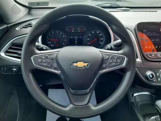 Used 2024 Gray Chevrolet LT image 13