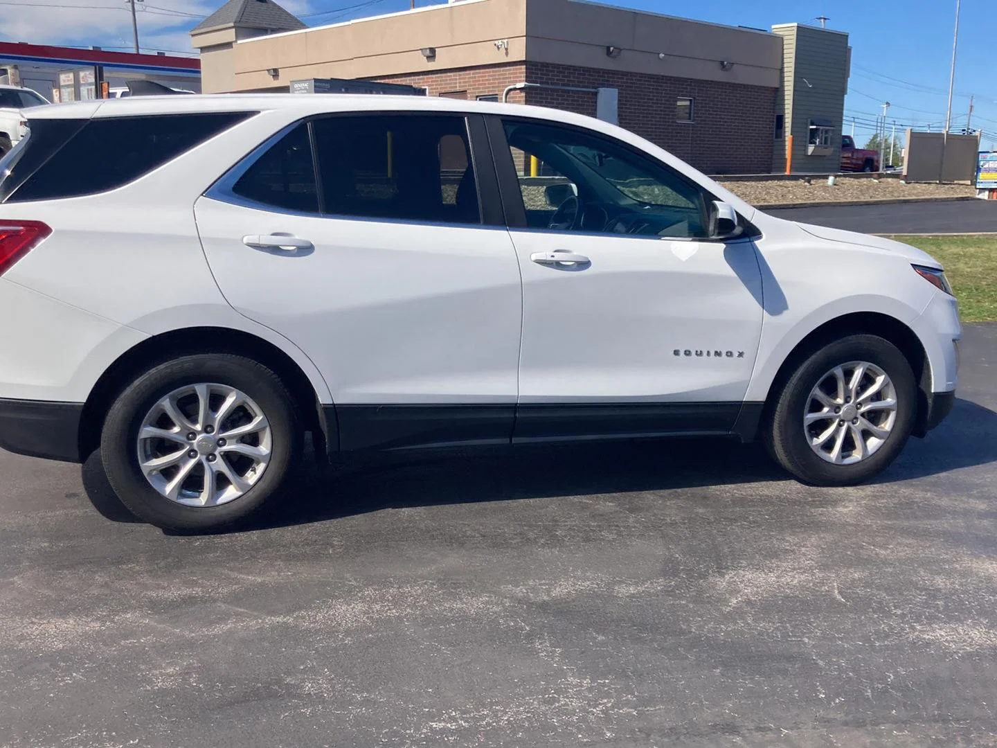 Used 2021 Summit White Chevrolet LT image 8