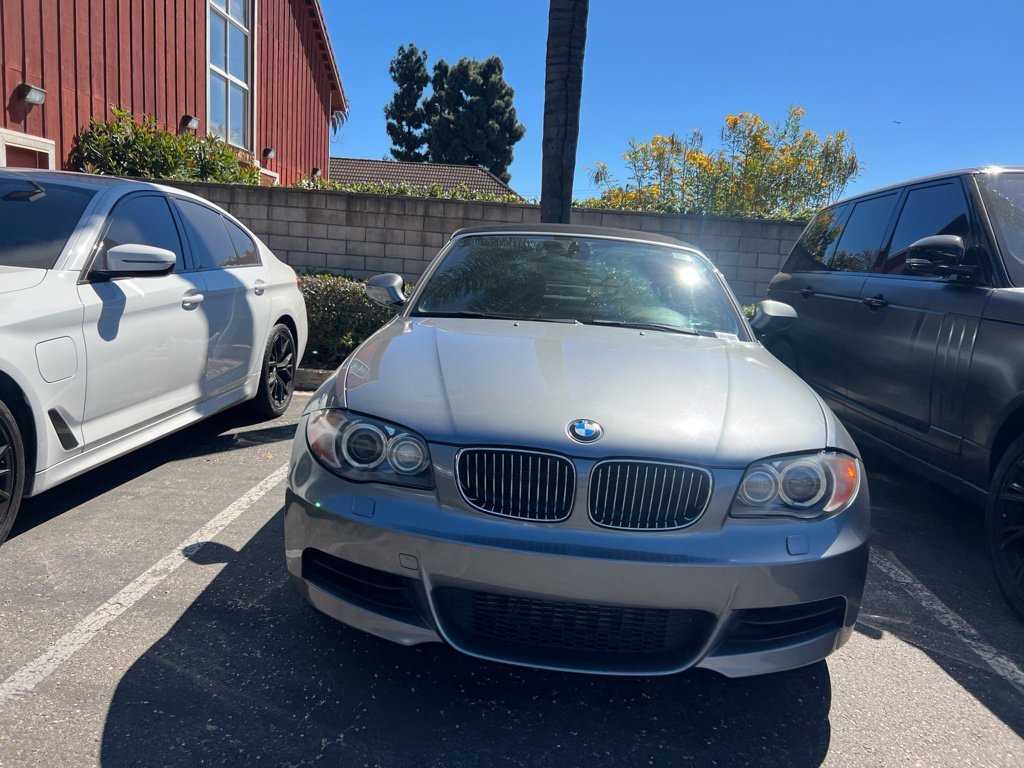Used 2010 BMW 1 Series 135i with VIN WBAUN9C5XAVK41886 for sale in Camarillo, CA