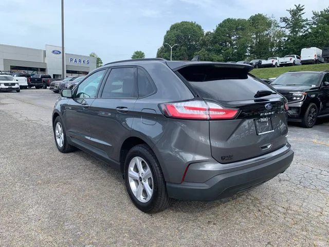 Used 2024 Gray Ford SE image 6