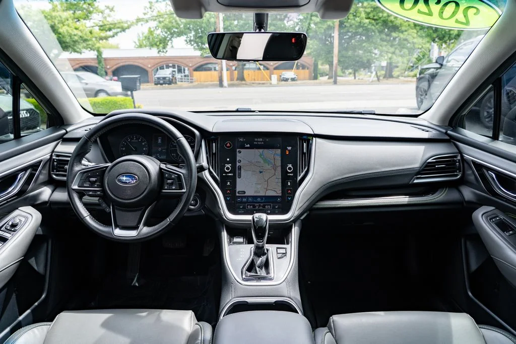 Used 2020 Black Subaru Onyx Edition XT image 9