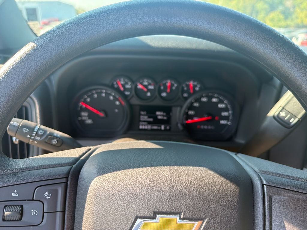 Used 2025 Gray Chevrolet Custom image 18