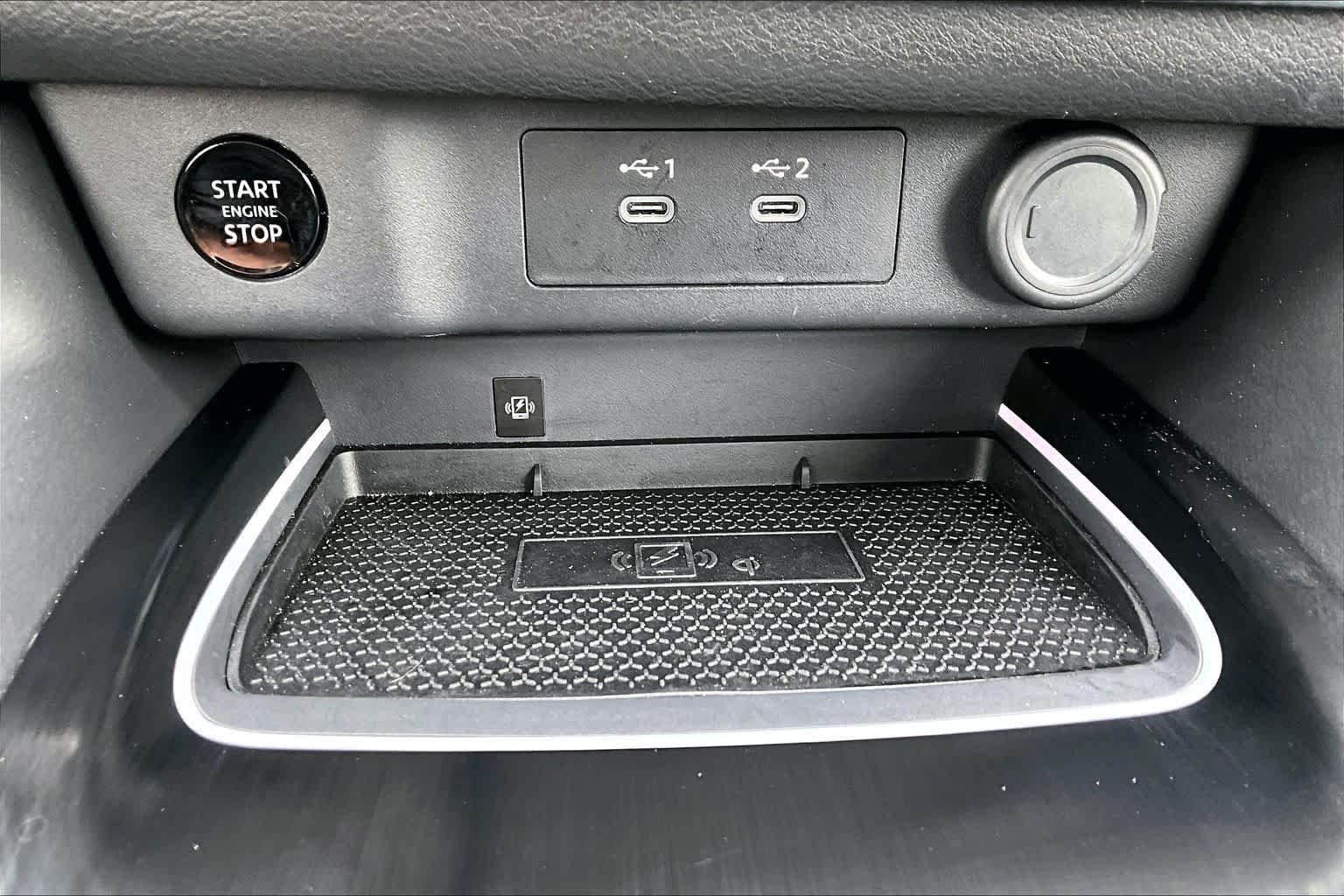 Used 2026 Super Black Nissan SL image 35