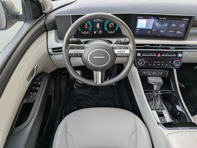 Used 2025 Gray Hyundai SEL image 14