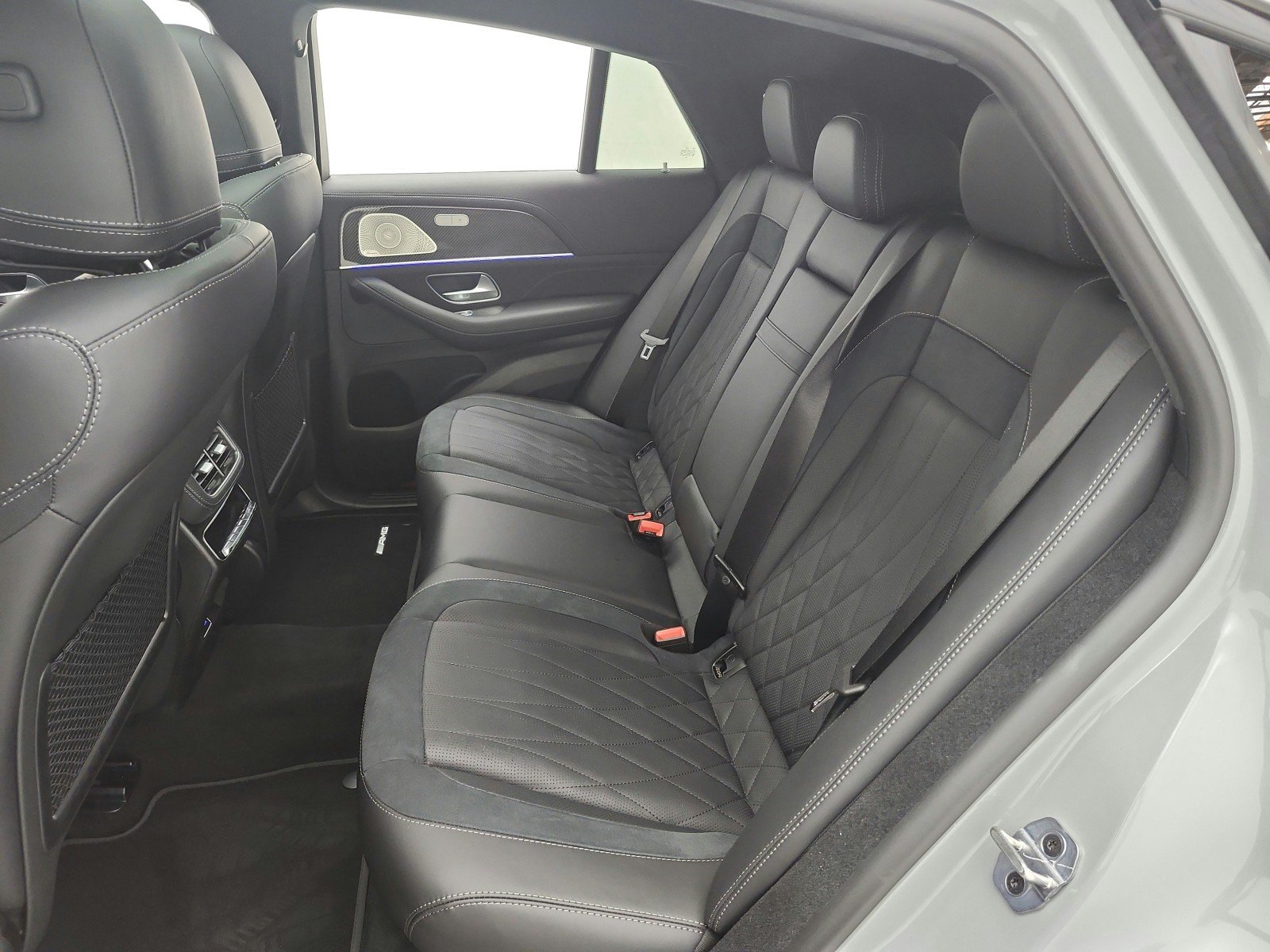 New 2026 MANUFAKTUR Alpine Grey Mercedes-Benz AMG® GLE 63 S 4MATIC+ Coupe image 16