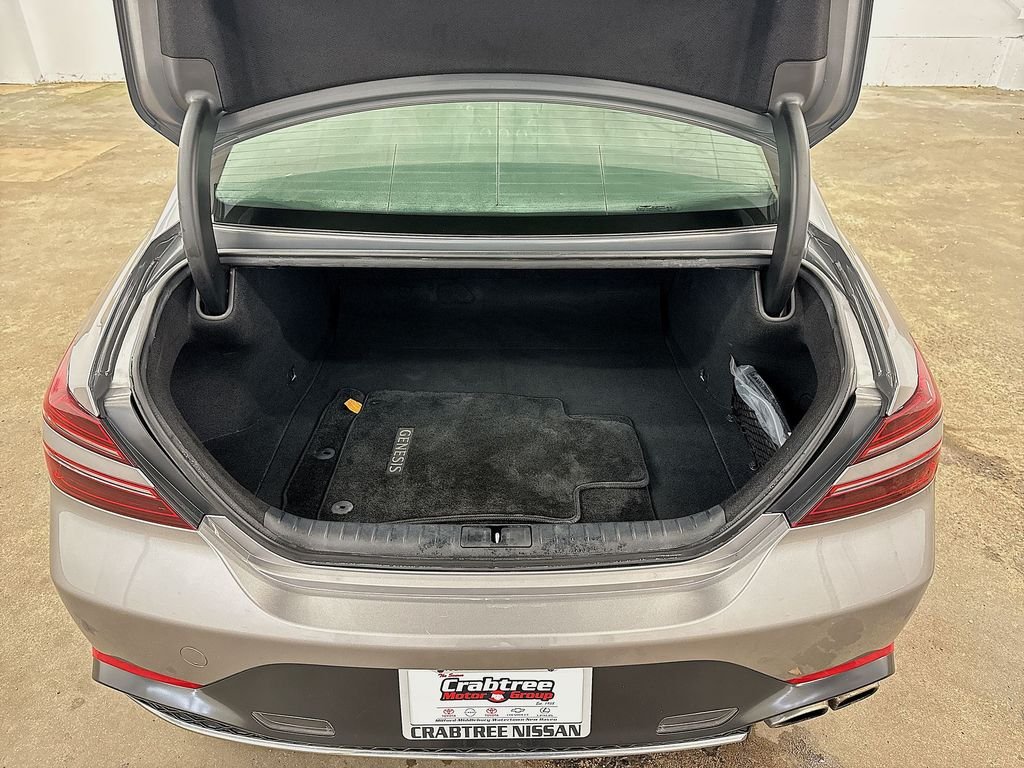 Used 2023 Silver Genesis 2.0T image 17