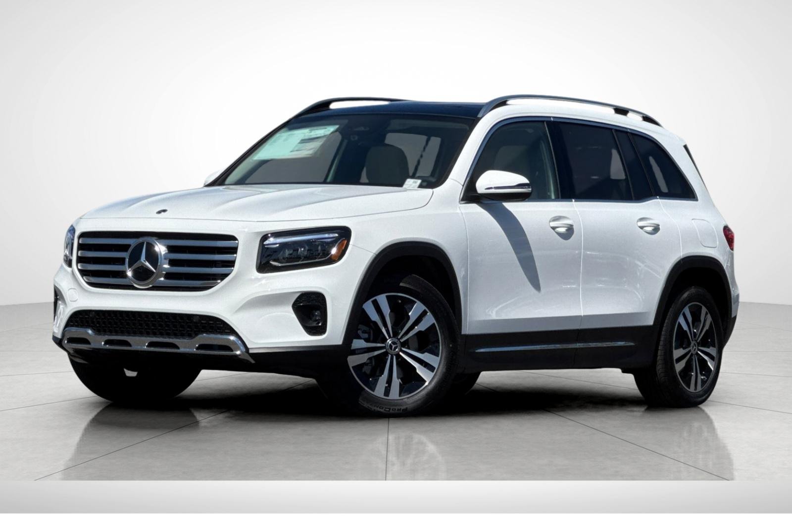Courtesy Vehicle 2026 GLB 250 SUV