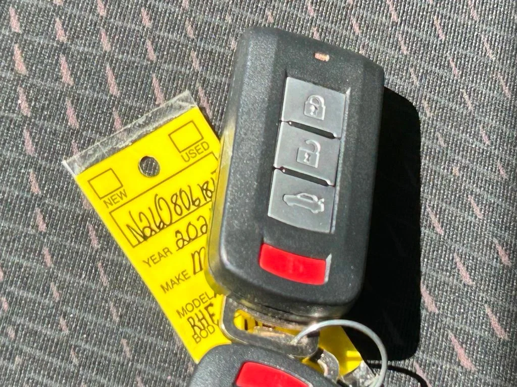 Used 2024 Silver Mitsubishi SE image 48