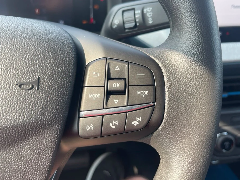 New 2026 Oxford White Ford XLT image 24