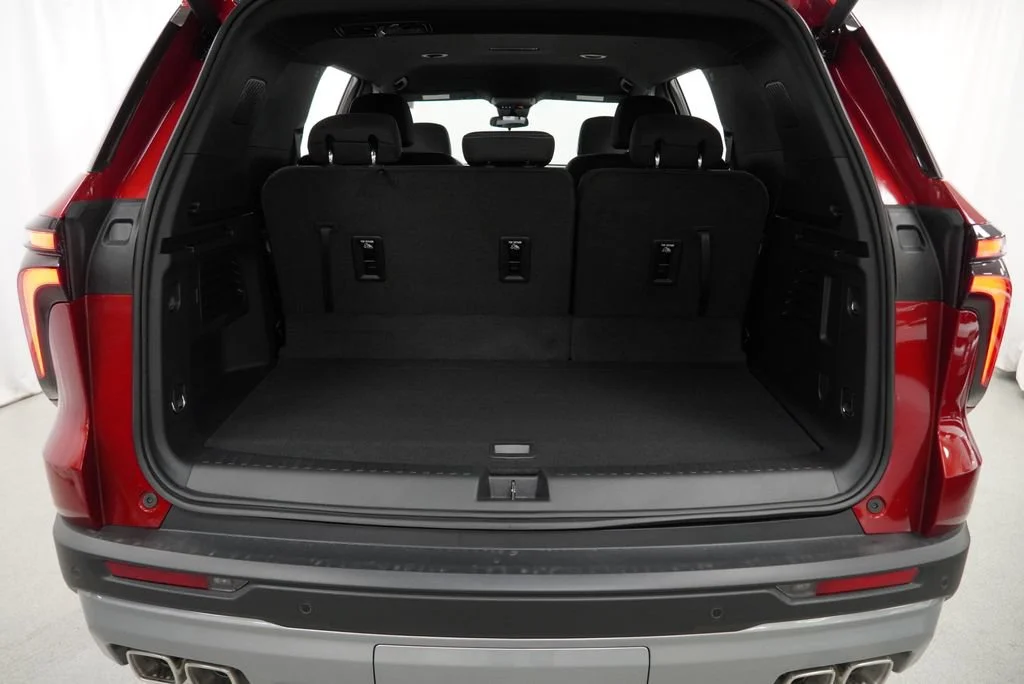 New 2027 Radiant Red Tintcoat Chevrolet LT image 25