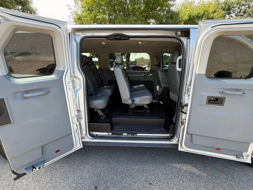 Used 2015 Ingot Silver Metallic Ford XL image 22
