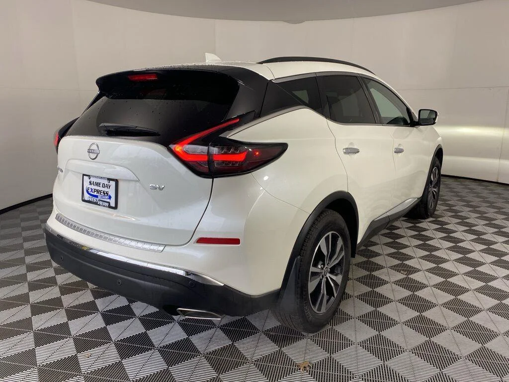 Used 2024 Pearl White Tricoat Nissan SV image 13