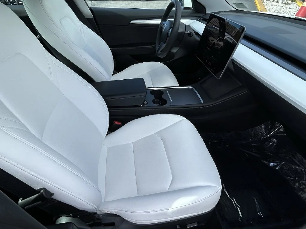 Used 2023 Pearl White Multi-Coat Tesla Base image 9