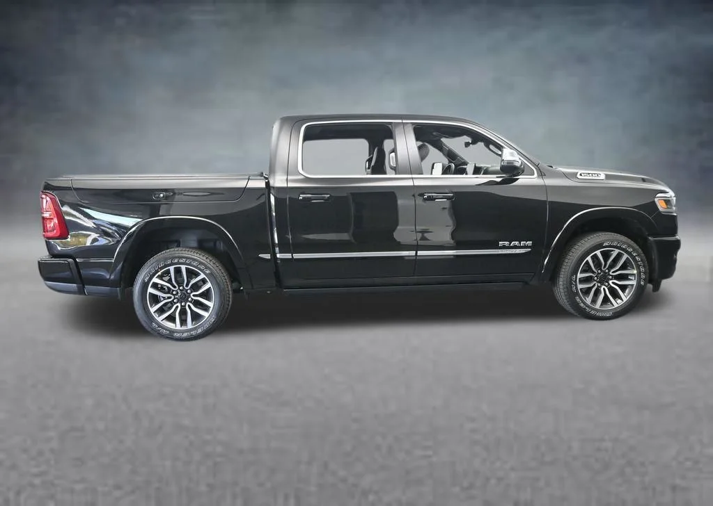 New 2026 Diamond Black Crystal Pearlcoat RAM Limited image 8