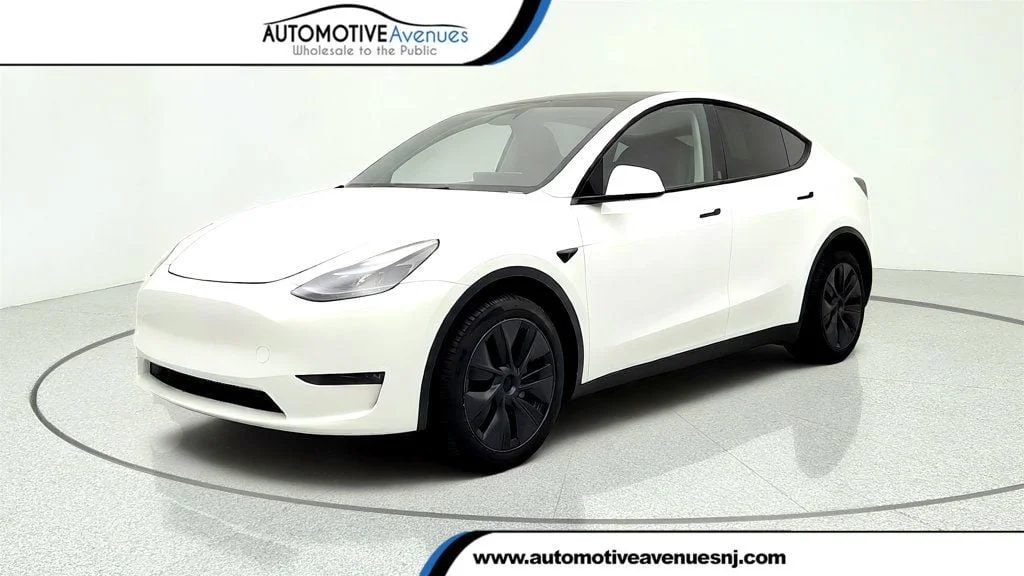 2025 Tesla Model Y