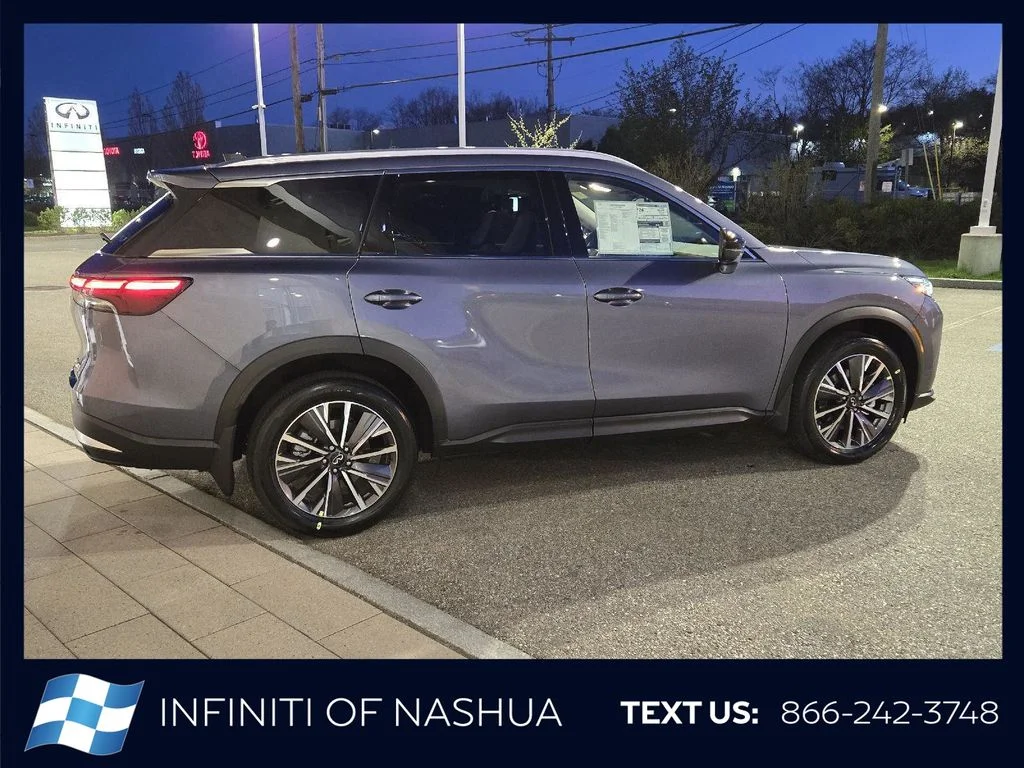 New 2027 MOONBOW BLUE INFINITI Luxe AWD image 14