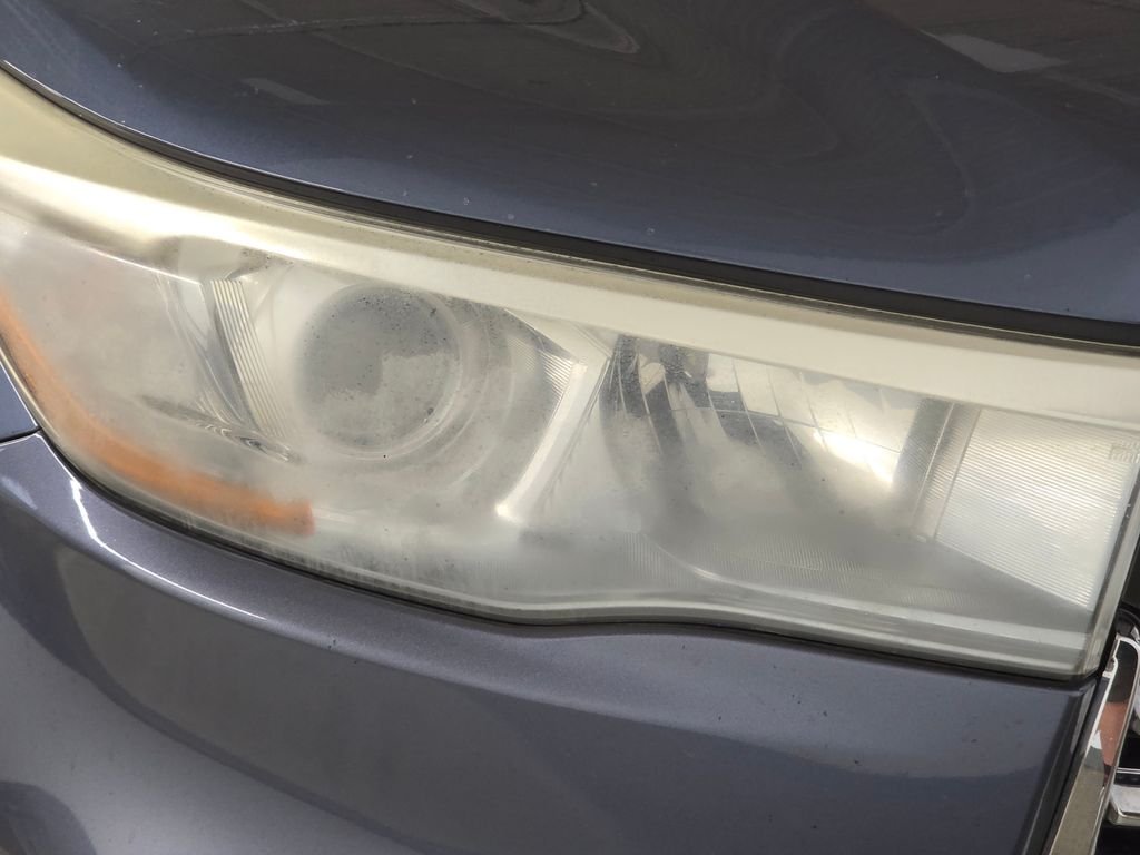 Used 2015 Blue Toyota Limited image 14