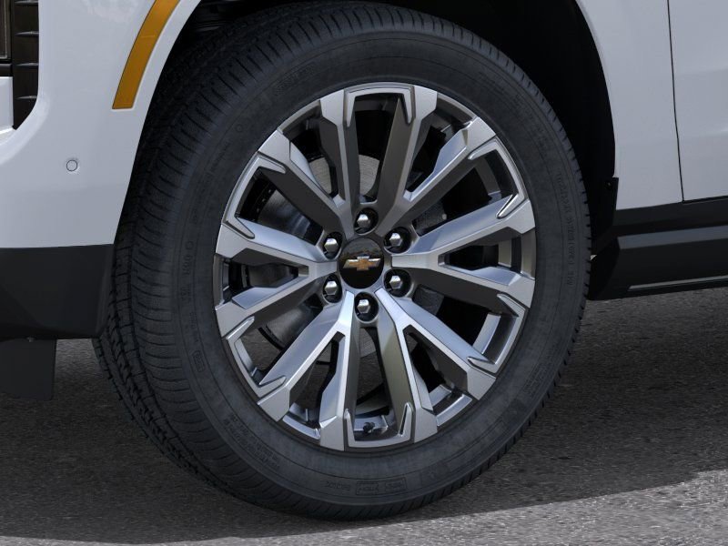 New 2026 Polar White Tricoat Chevrolet High Country image 10