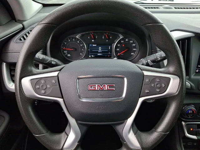Used 2024 White GMC SLE image 19