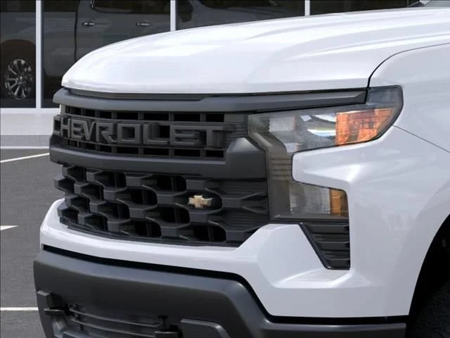 New 2026 Summit White Chevrolet WT image 13
