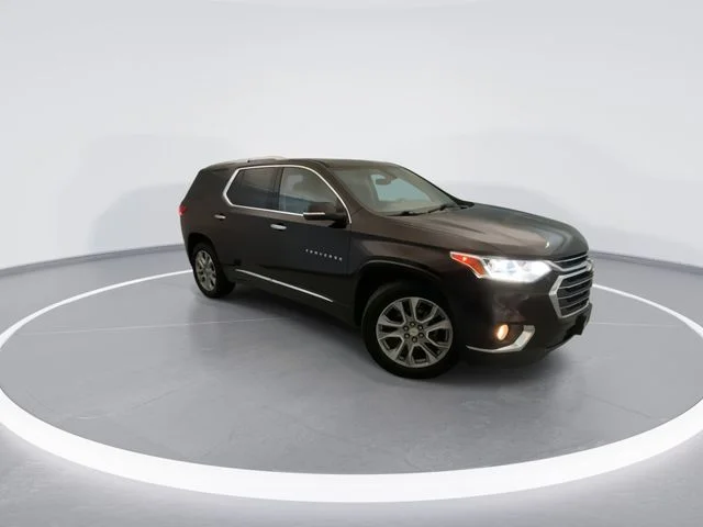 Used 2021 Red Chevrolet Premier image 6