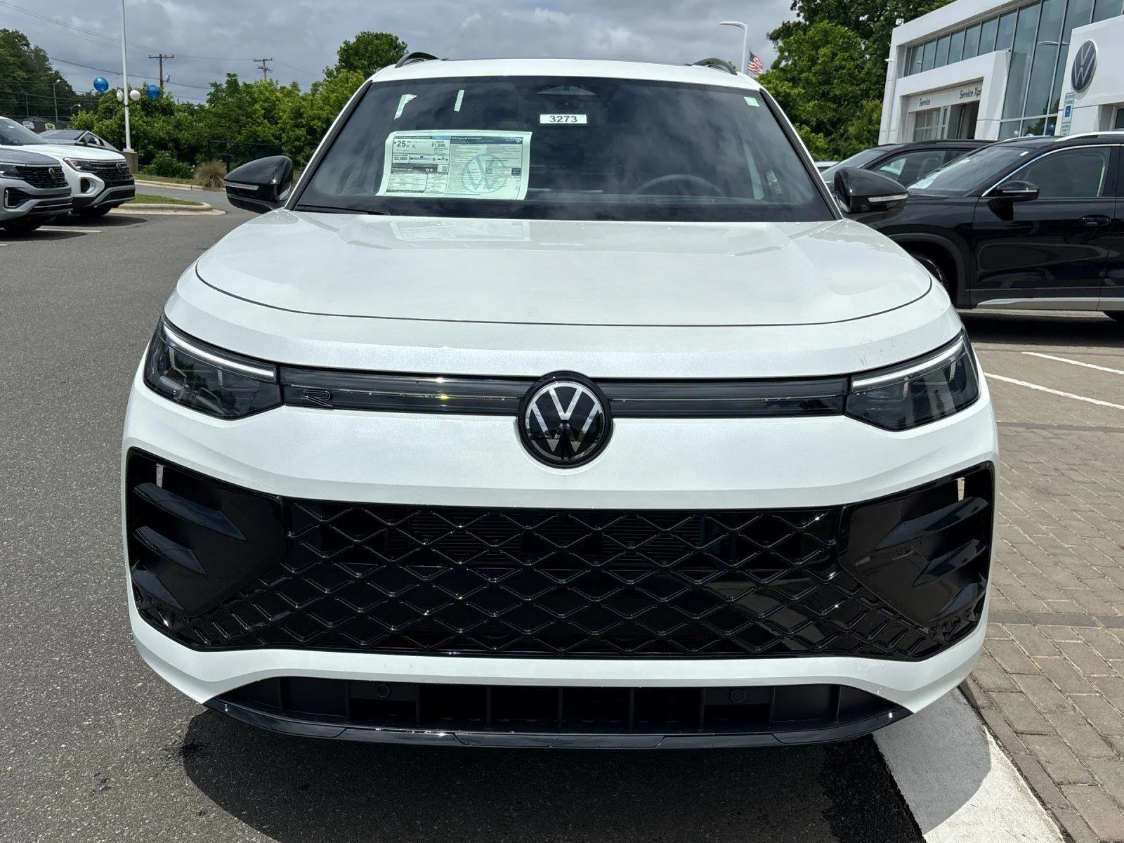 New 2026 opal white pearl Volkswagen SE R-Line Black image 8