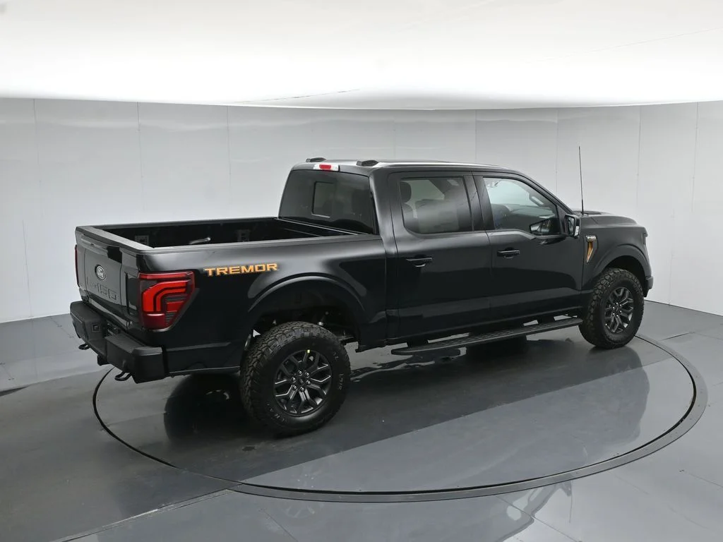 New 2026 Agate Black Metallic Ford Tremor image 46