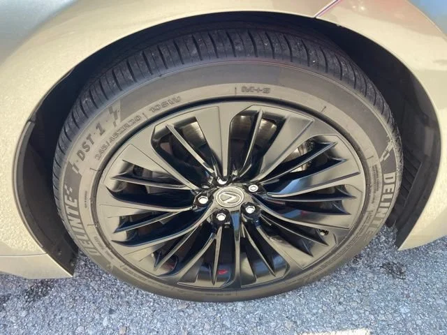 Used 2018 Silver Lexus LS 500 image 7