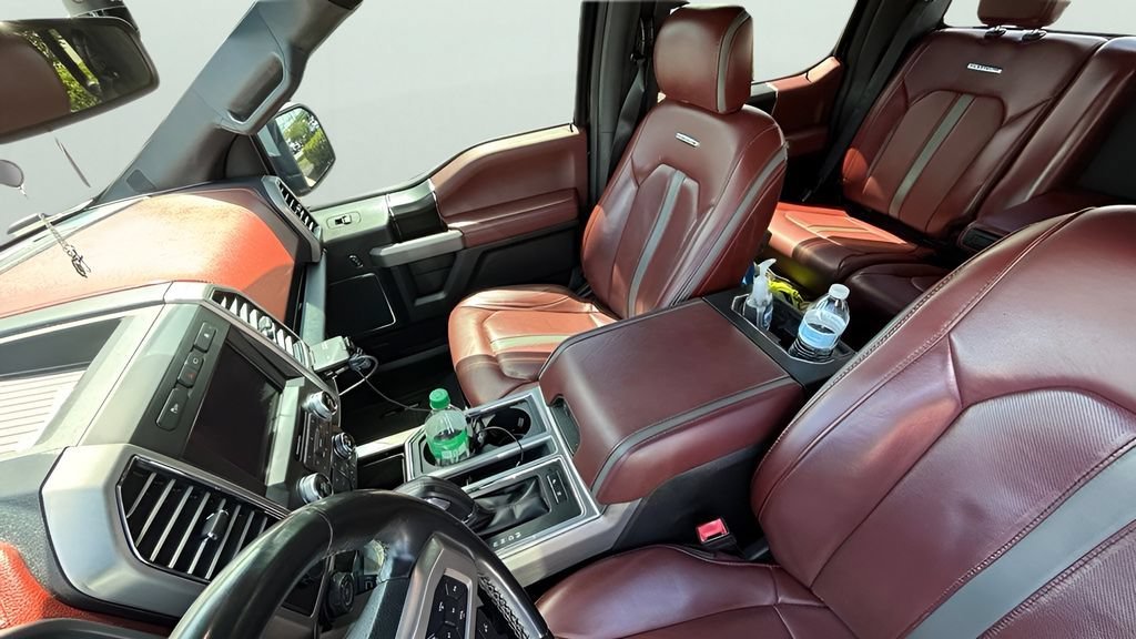 Used 2018  Ford XL image 5