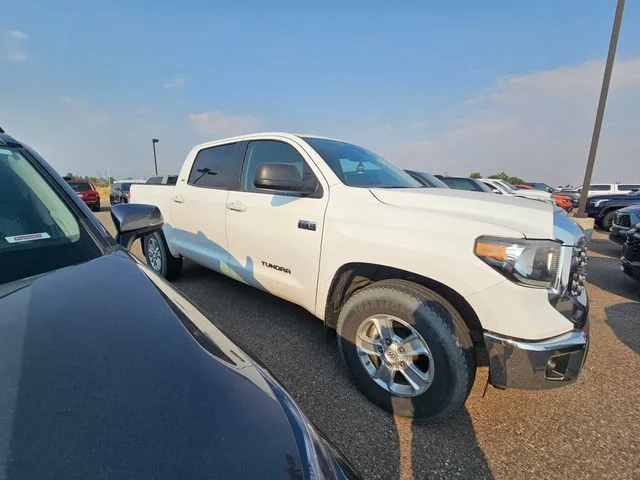 Used 2021 Super White Toyota SR5 image 6