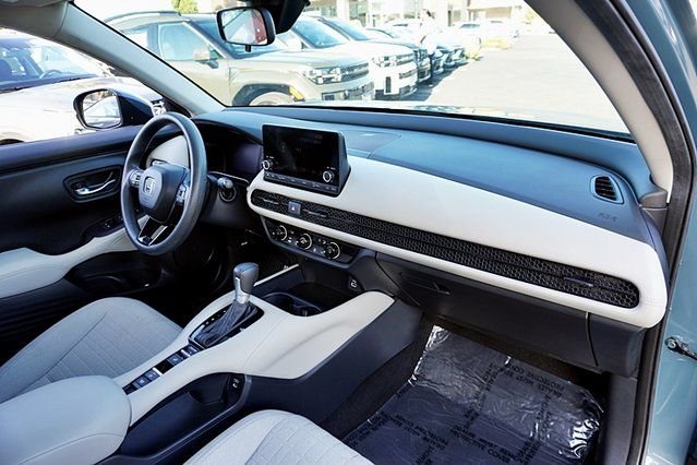 Used 2025 Gray Honda LX image 9