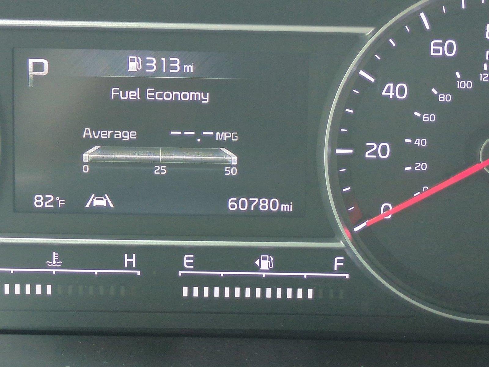 Used 2023 Glacial White Pearl Kia LX image 23