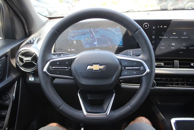 Used 2025 Gray Chevrolet LT image 13