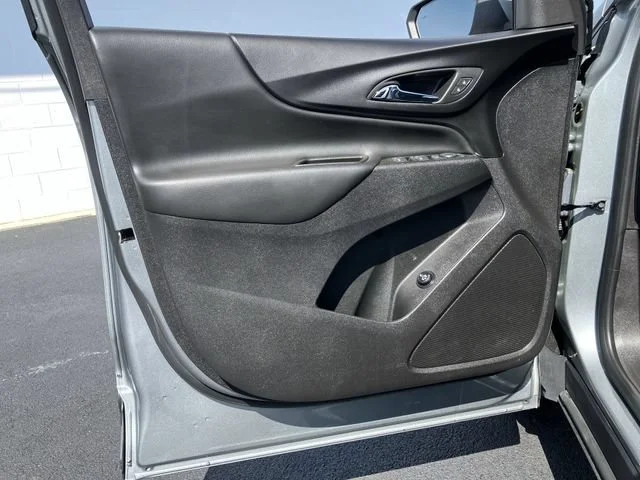 2024 Chevrolet Equinox LT - Photo 22