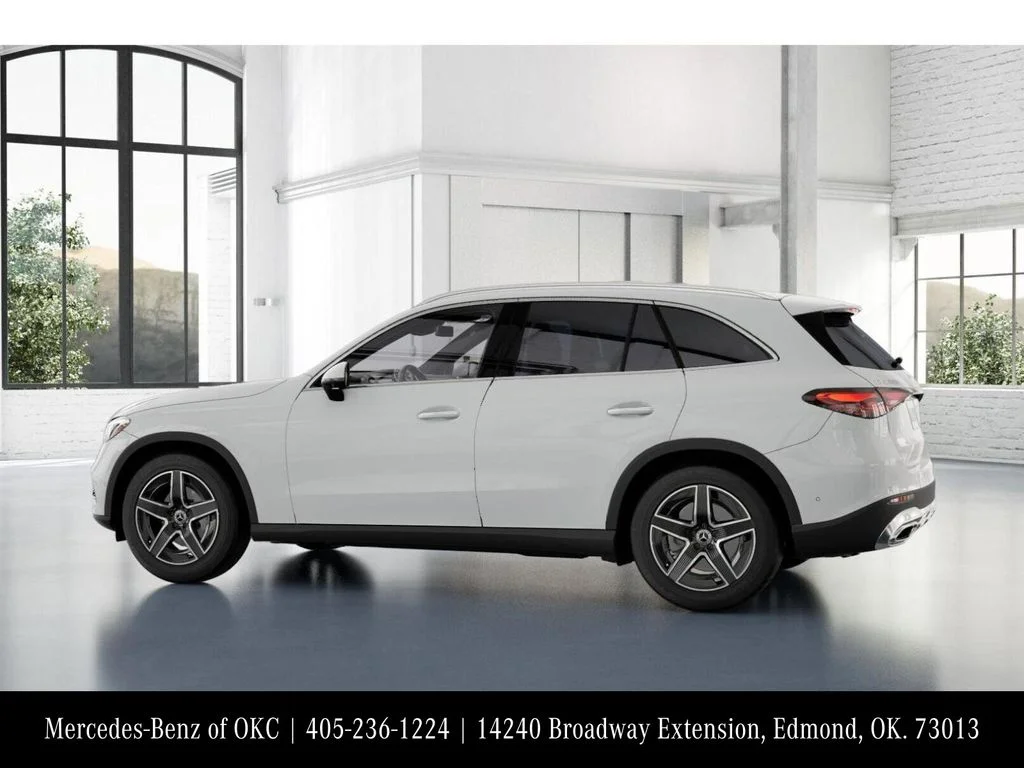 Used 2026 White Mercedes-Benz GLC 300 image 32
