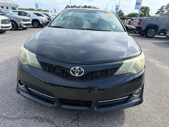 Used 2014 Black Toyota SE image 8