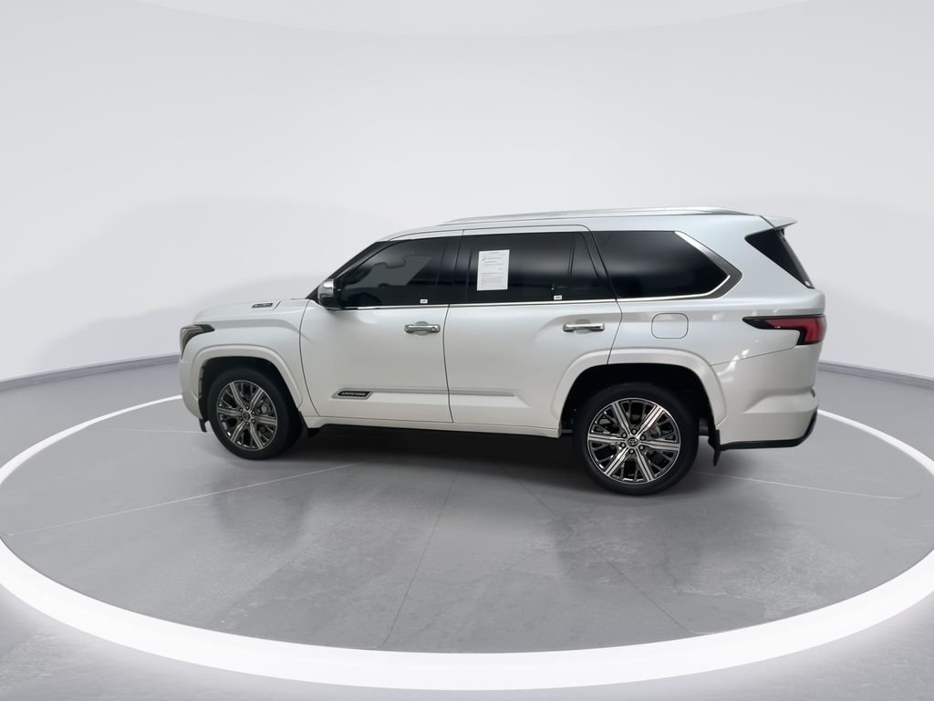 Used 2023 Beige Toyota Capstone image 7