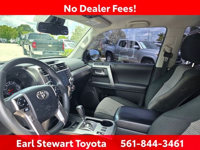 Used 2021 Gray Toyota SR5 image 6